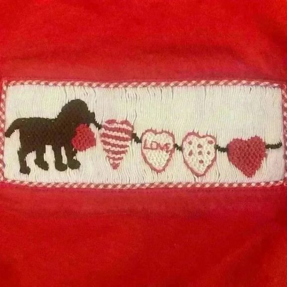 Smock Monkey Valentine's Dog Hearts red tee shirt 9 months smocked - Picture 8 of 8